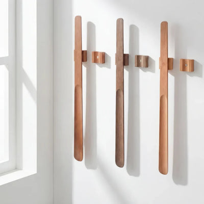 Træ Skoindtrækker med Magnetisk Vægdesign