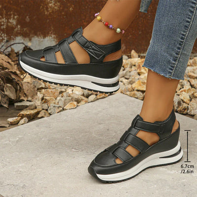 Cassidy - Orthopädische Klettband-Sandalen