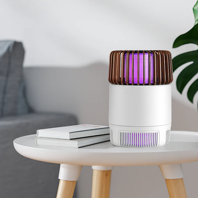 Muggenlamp - elektrisch met LED licht en zuigventilator