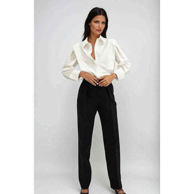 Rechte blouse voor dames met meerdere knopen
