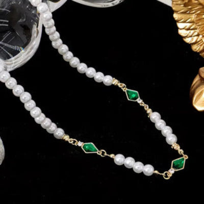Elegante Parelketting met Groene Zirkonia - Zelvique