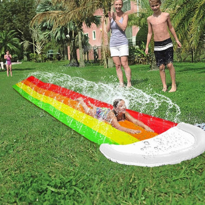 Waterglijbaan - Extra Lange Glijpret met Sproeiers