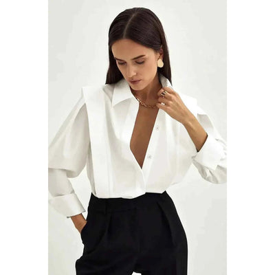 Rechte blouse voor dames met meerdere knopen