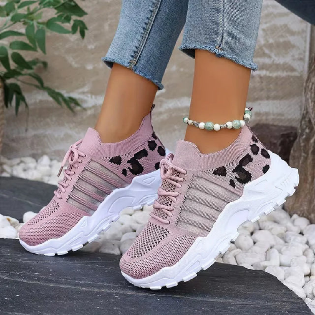 Lage sneaker met leopard print - Veloria