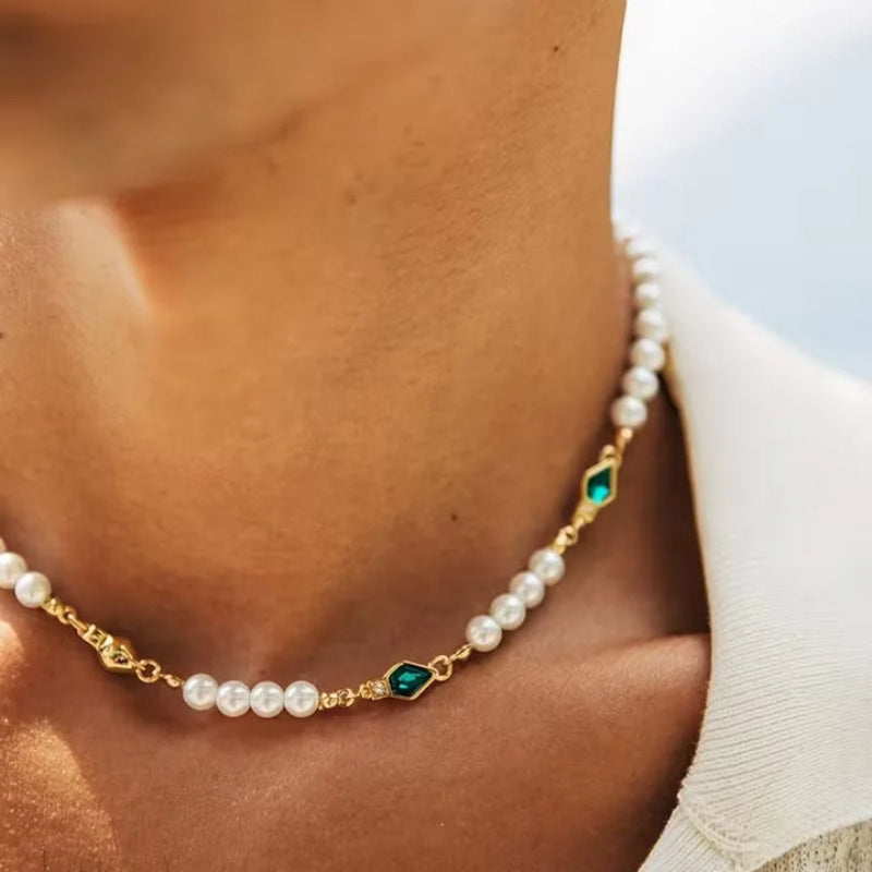Elegante Parelketting met Groene Zirkonia - Zelvique