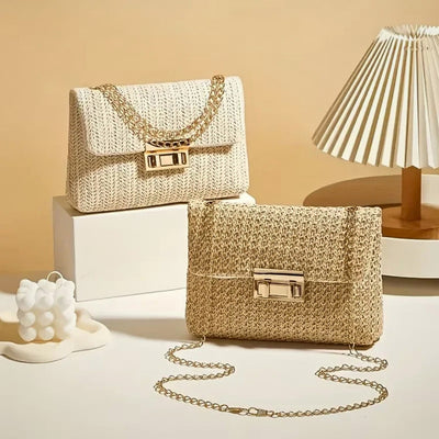 Geweven Clutch met Gouden Sluiting - LuxeWeave