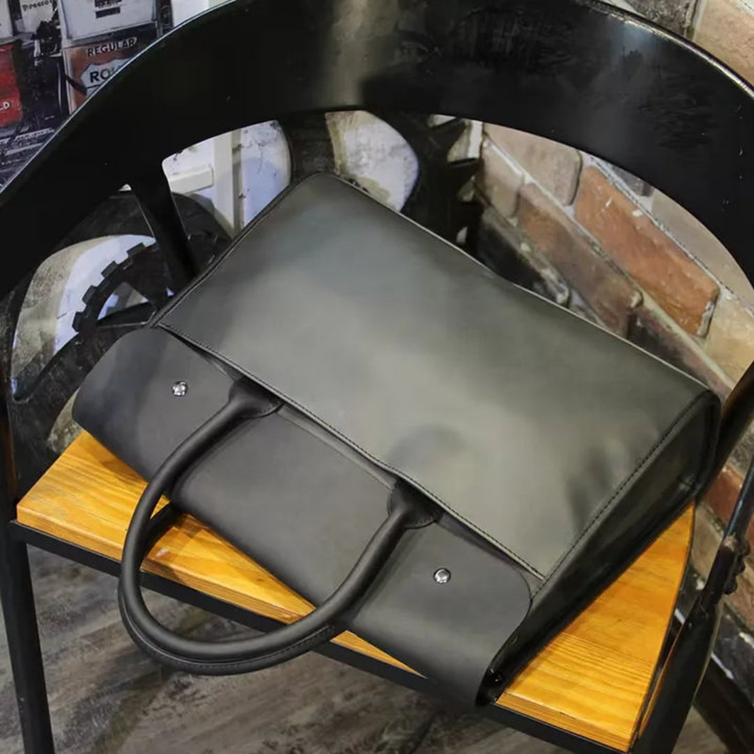 Laptoptas - Elegante Business Tas met Klepsluiting - UrbanCase