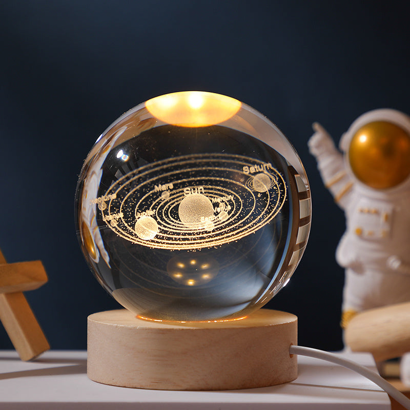 1 câble USB, 1 boule de cristal Lune/Ciel 3D, 1 base en bois, 1 veilleuse boule de cristal créative, 1 décoration de bureau, 1 cadeau de Noël