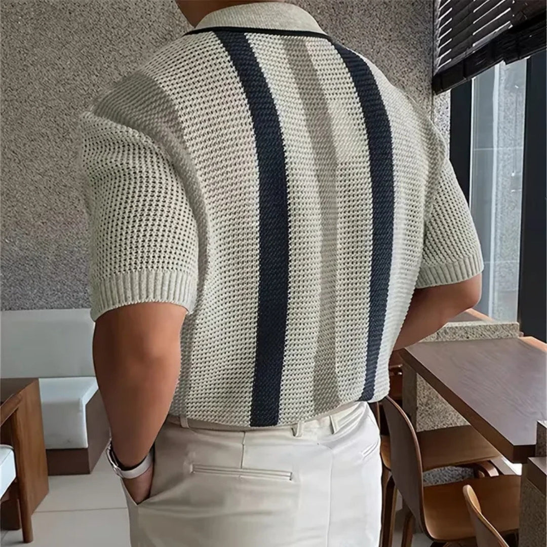 Polo met V-Hals en Korte Mouwen - UrbanEase