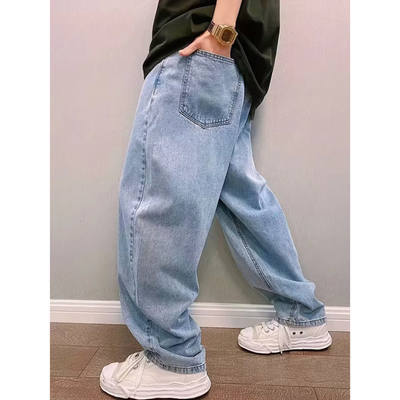 Loose Fit Jeans met Mid Waist Pasvorm - UrbanDenim