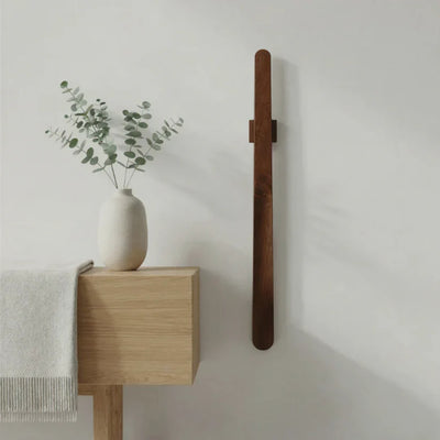 Træ Skoindtrækker med Magnetisk Vægdesign