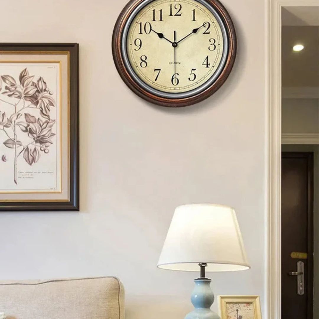 Nordell - Stijlvolle Houten Wandklok met Stil Mechanisme