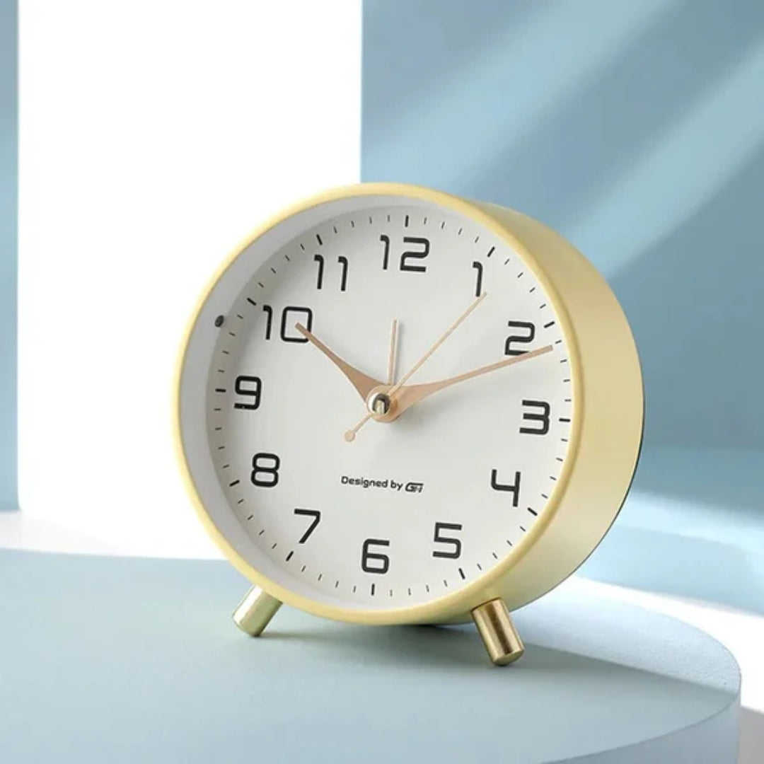 Lumea - Horloge de Table Scandinave avec Mouvement Silencieux