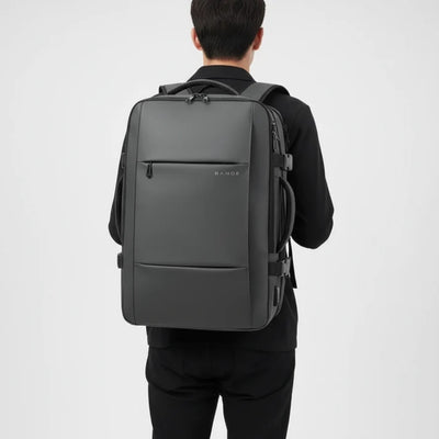 Laptoptas - Ruim Reismodel met USB-Poort en 45L Capaciteit