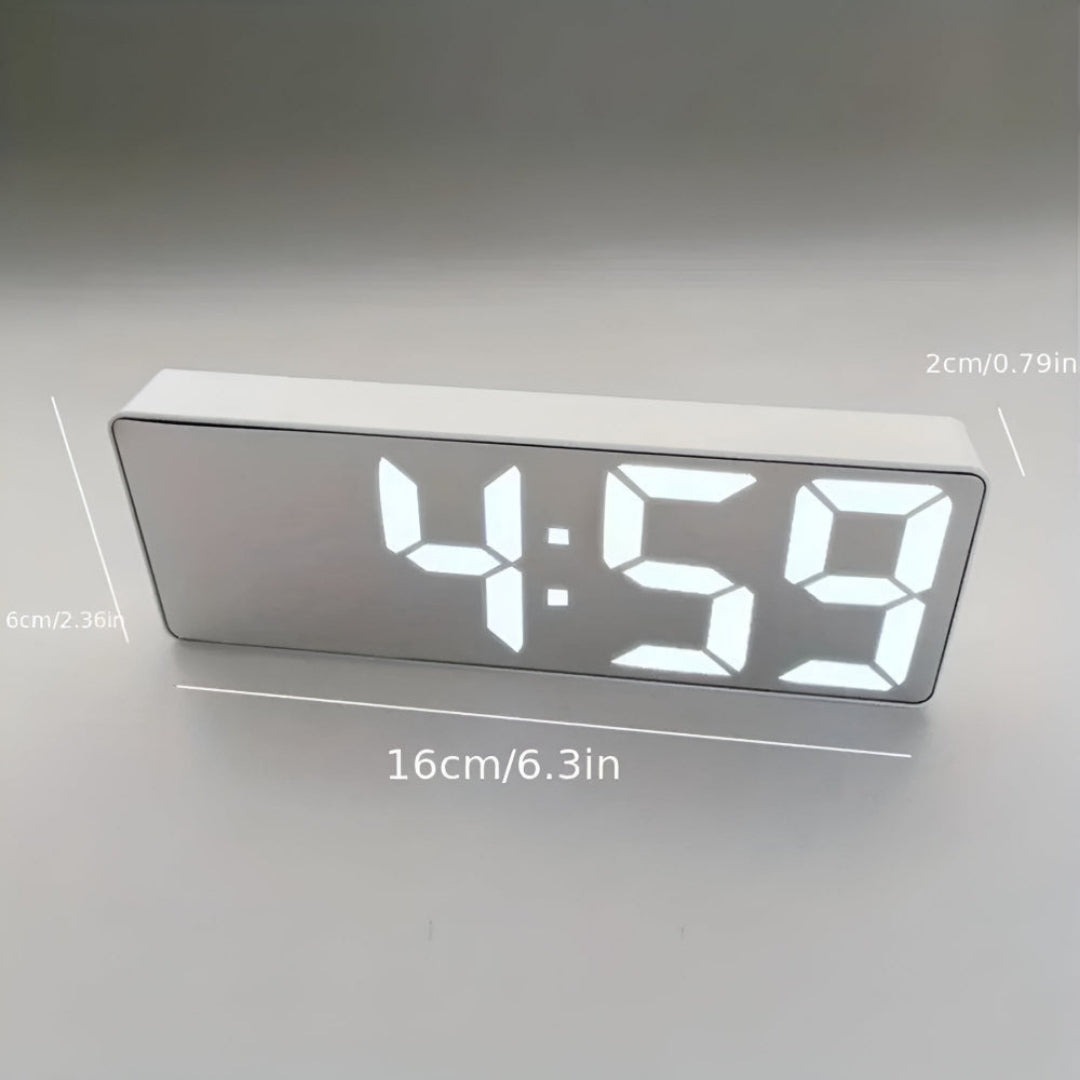 Alarmklok - Digitaal LED Spiegeldisplay met Snooze
