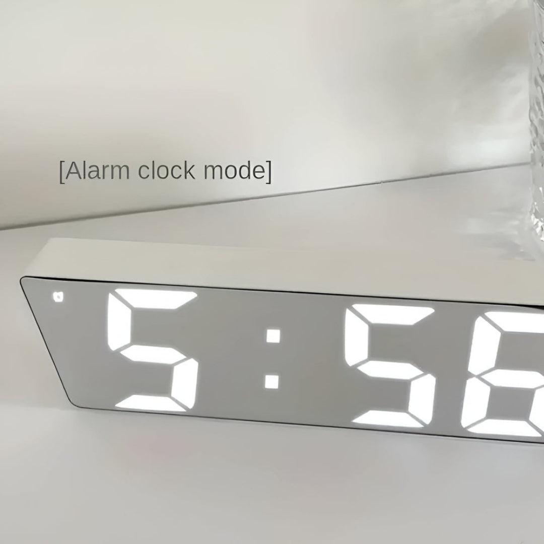 Alarmklok - Digitaal LED Spiegeldisplay met Snooze