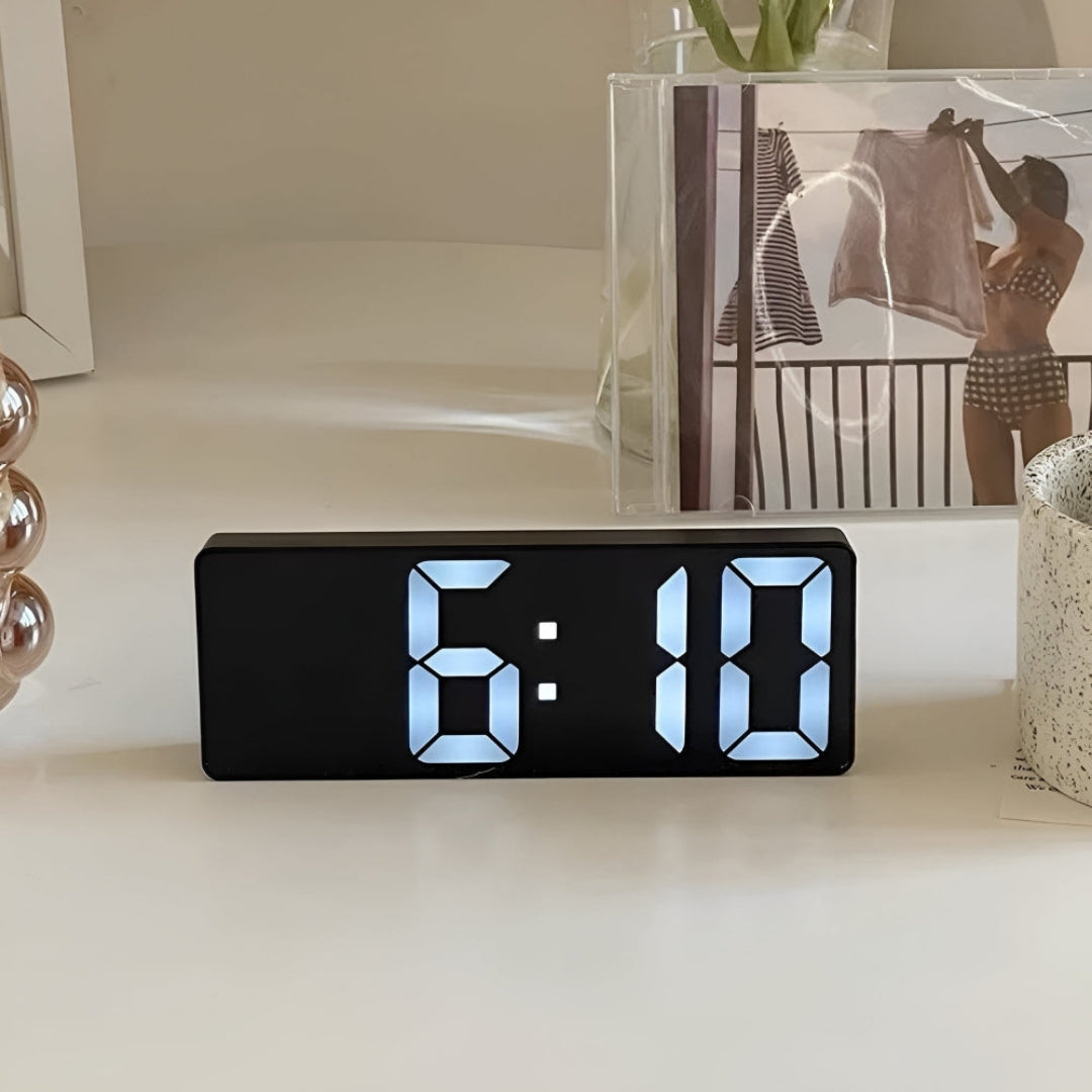 Alarmklok - Digitaal LED Spiegeldisplay met Snooze