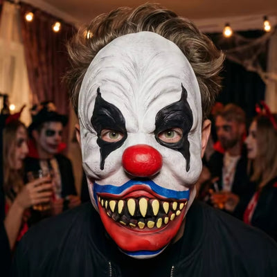 Halloween Masker - Griezelige Clown met Rode Neus en Scherpe Tanden
