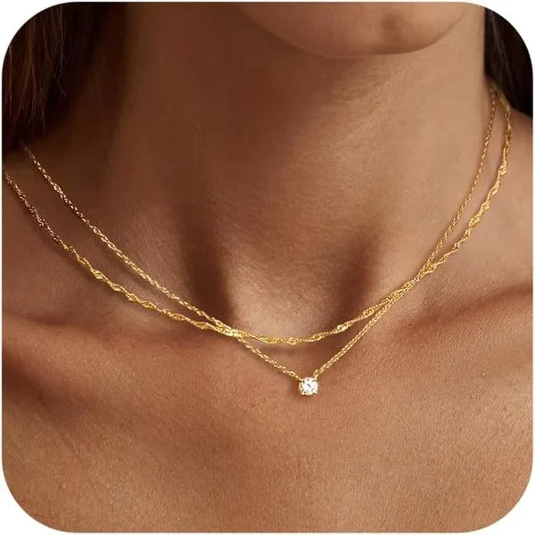 Collier ras-de-cou aspect diamant pour un look élégant