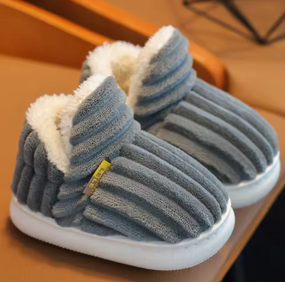 Warme Sneaker Pantoffels - 1+1 Gratis
