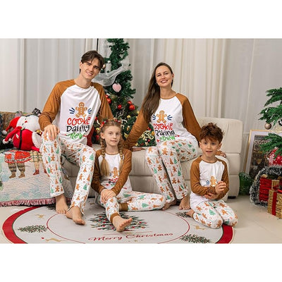 Familie Kerstpyjama Koekjes Bakken
