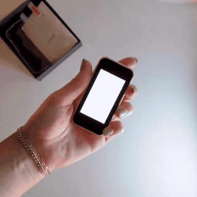 Mini Phone - Compacte Smartphone voor Onderweg - PocketNova