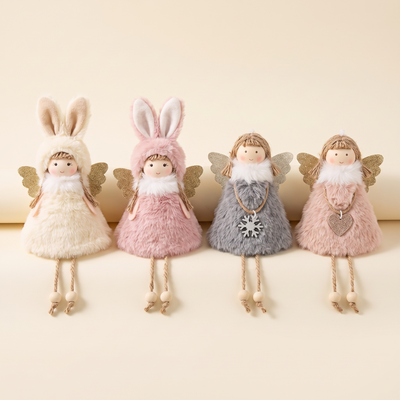 Kerstengel Hanger - Pluche Engeltje met Gouden Vleugels voor de Kerstboom