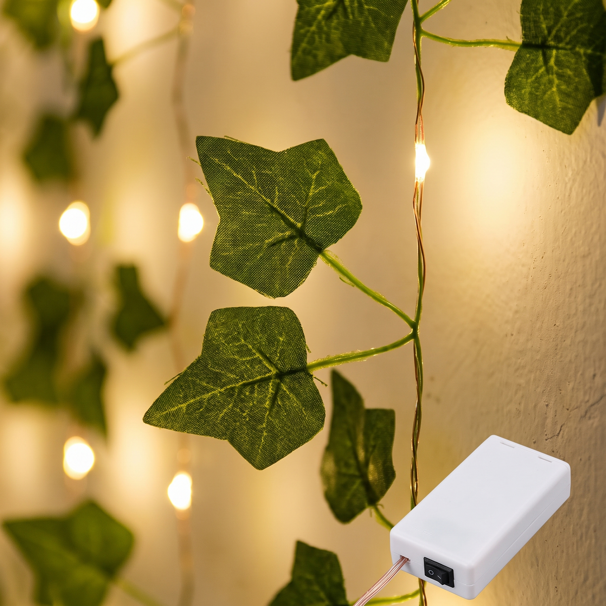 Lichtslinger Klimop – Groene Bladslinger met Warm Witte LED op Batterijen (4)