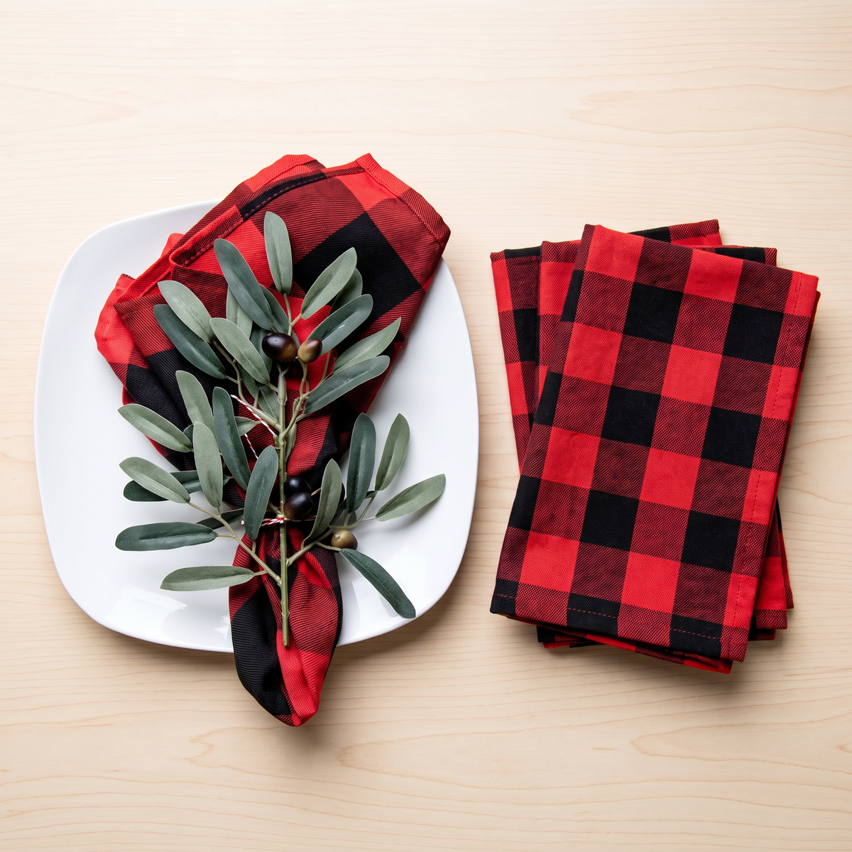 Stoffen Kerstservetten Rood-Zwart Ruit